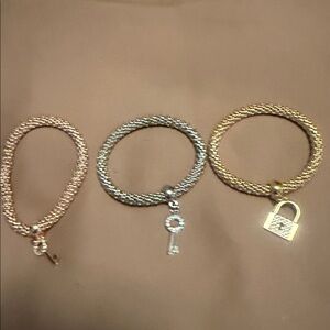 Bundle Bangle Bracelet Set